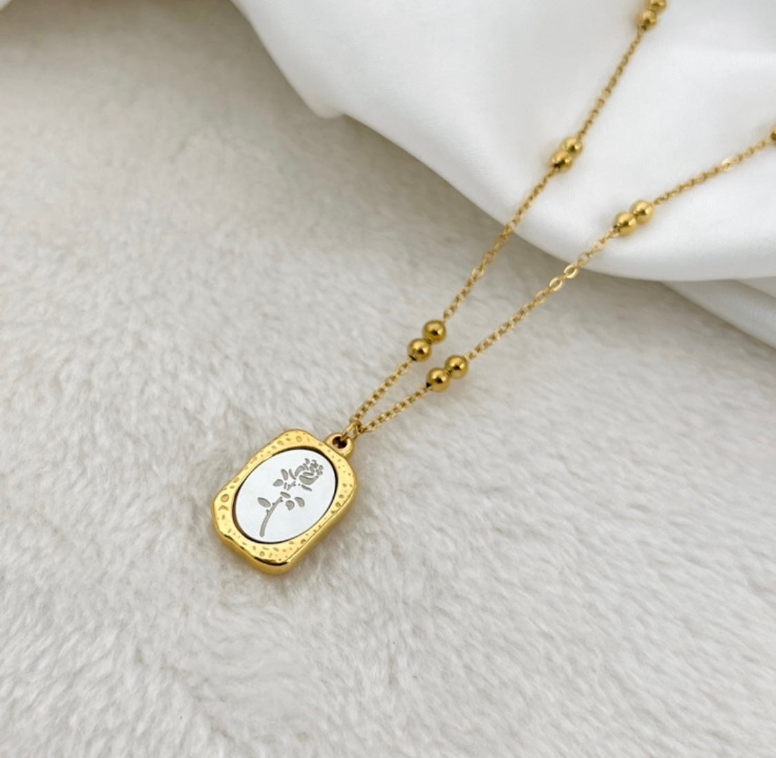 Antique Rose Mirror Pendant