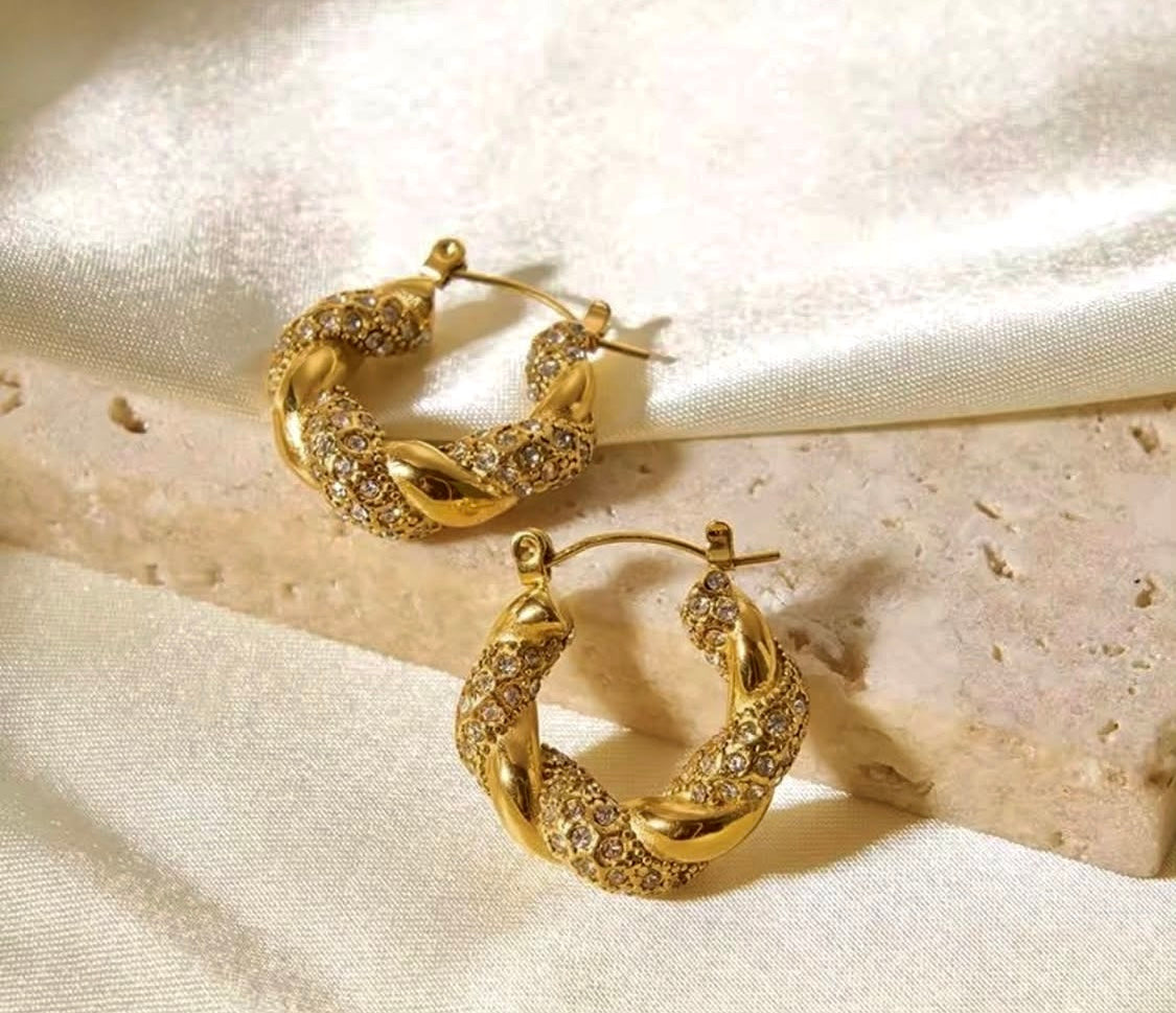 Twisted Daimond Hoops