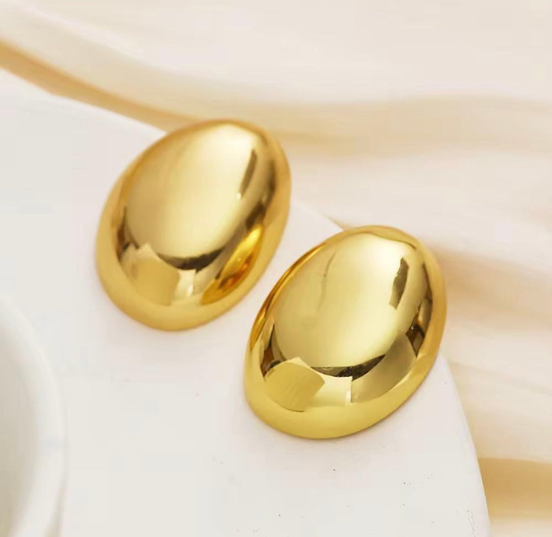 Golden Oval