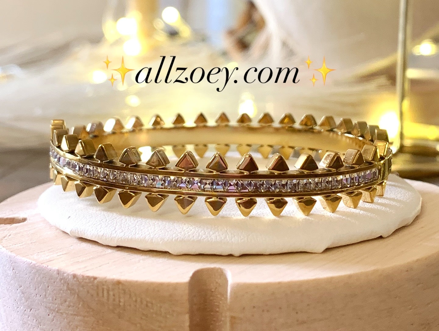 Charm Geometric Bangle