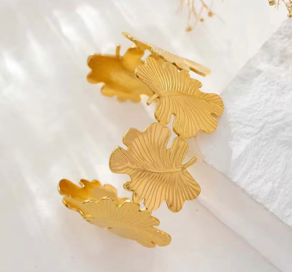 Chunky Autumn Leaves