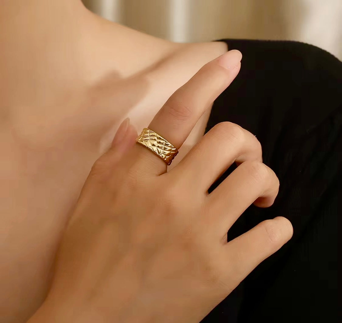 Honeycomb Ring (Adjustable)