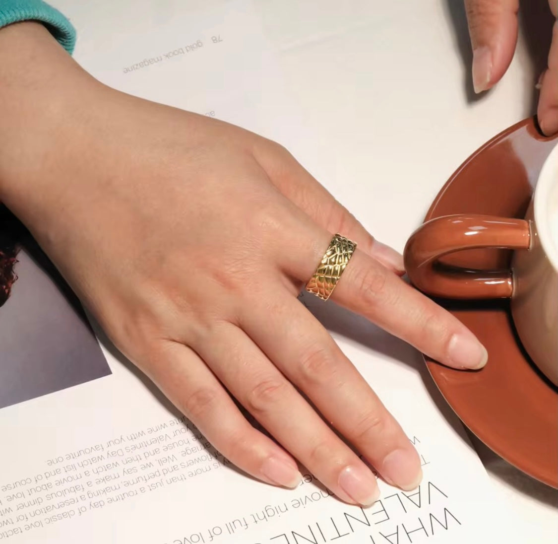 Honeycomb Ring (Adjustable)