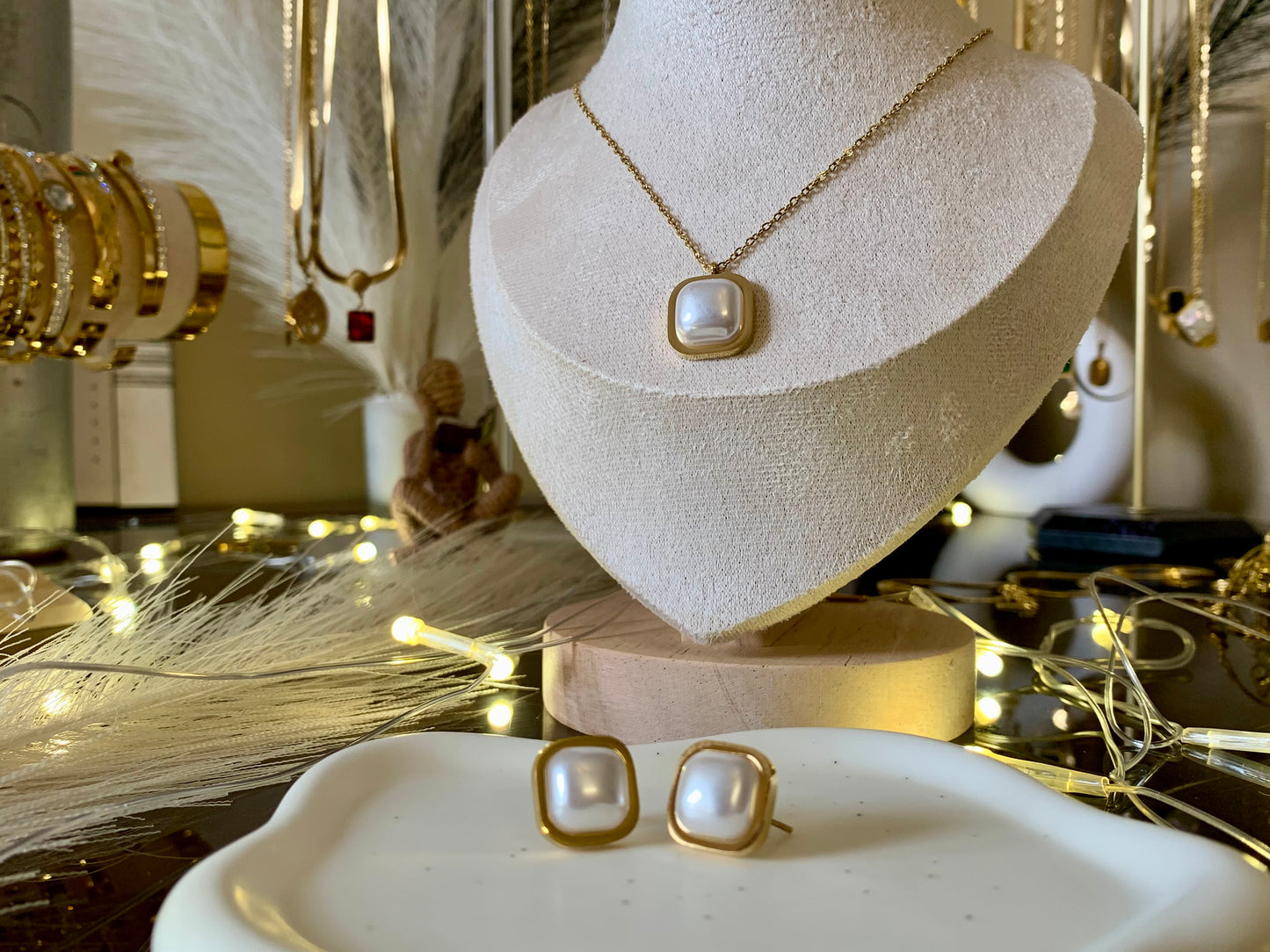 Pearl Set