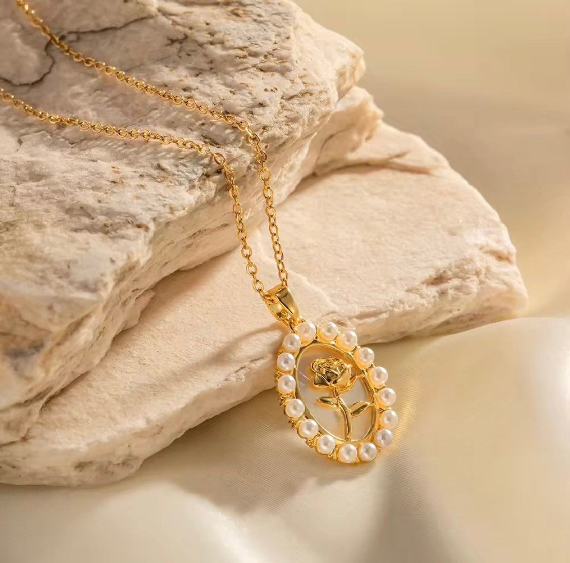 Rose Pearl Pendant