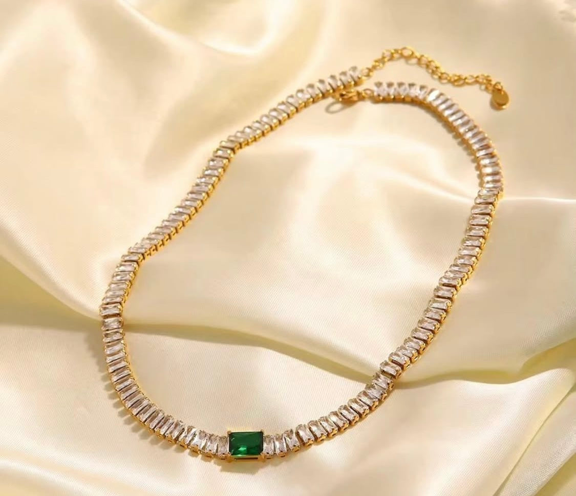 Emerald Luxe Pendant