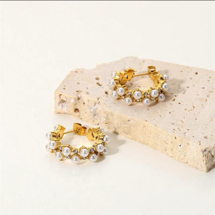 Isabella Hoops