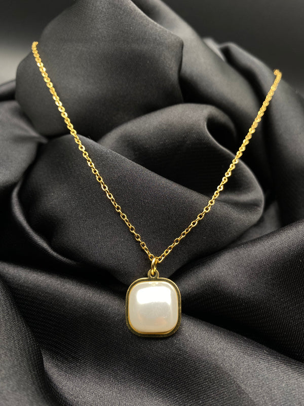 Pearl Pendant
