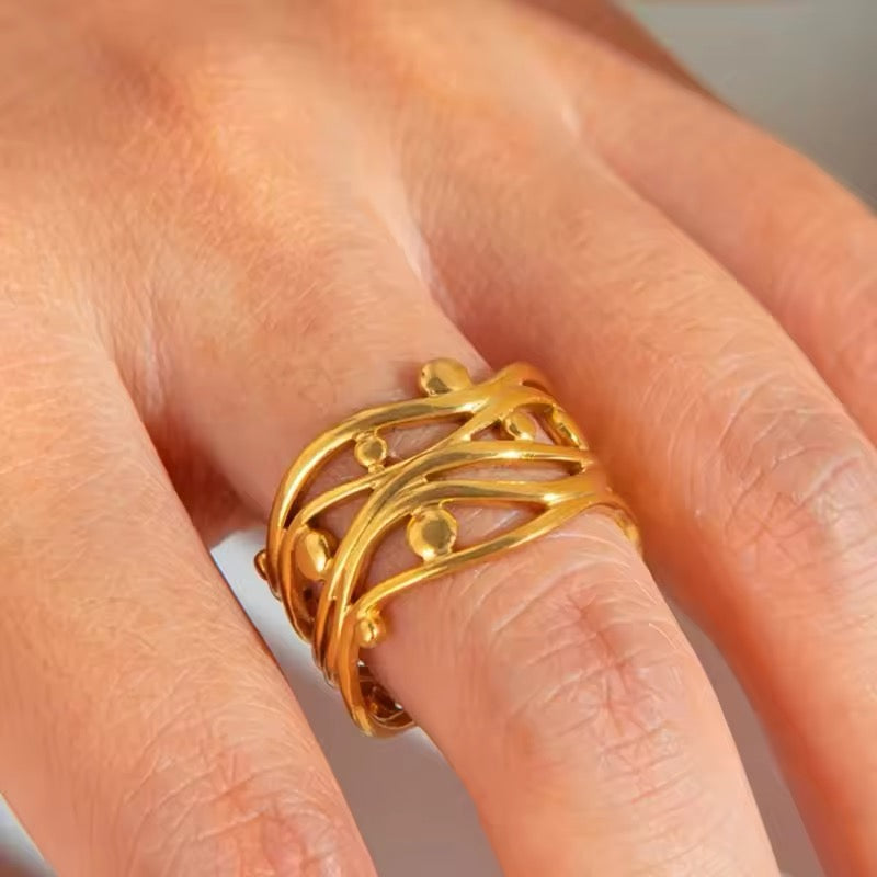 Twisted Wave Ring (Adjustable)
