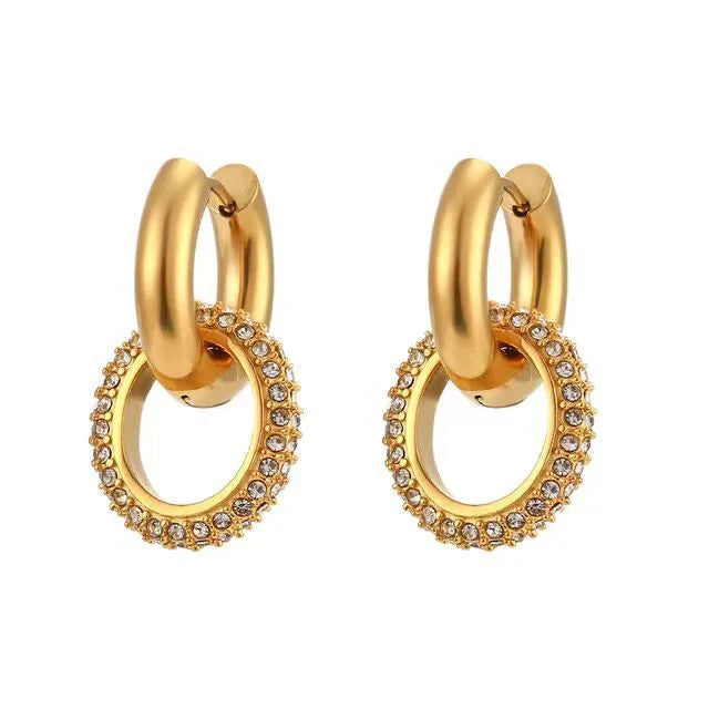 Lara Hoops