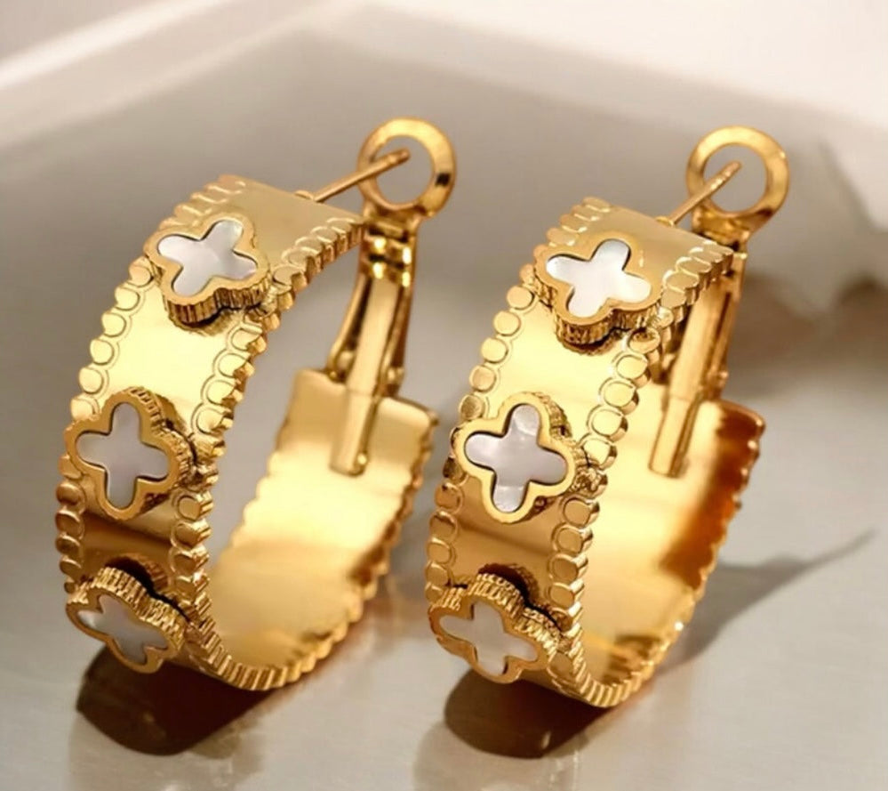 Clove Gold Drip -White