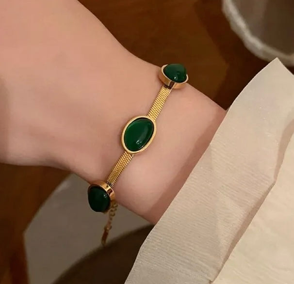 3 Stones Emerald Bracelet