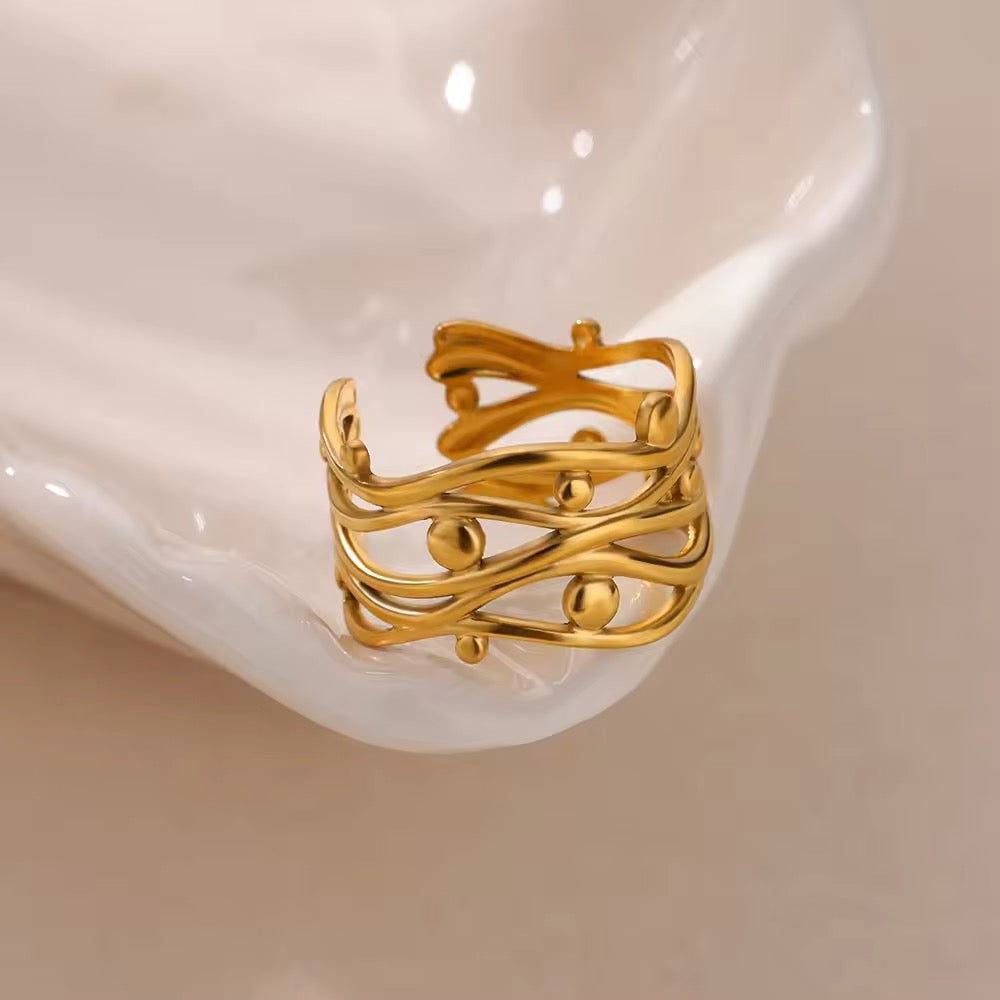 Twisted Wave Ring (Adjustable)