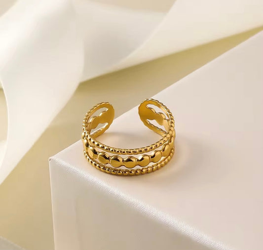 String Gold Ring (Adjustable)