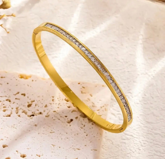 Cella Bangle