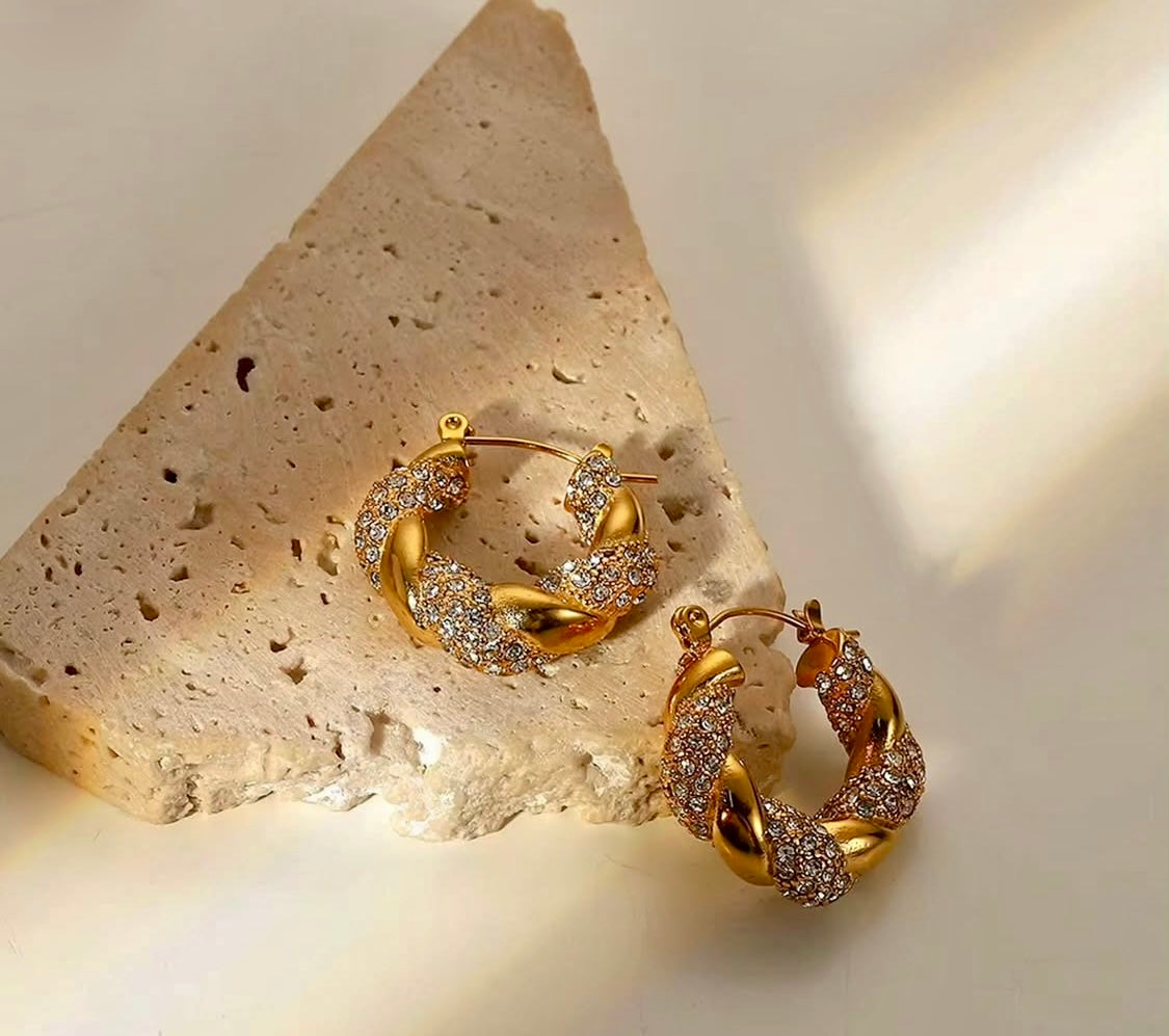 Twisted Daimond Hoops