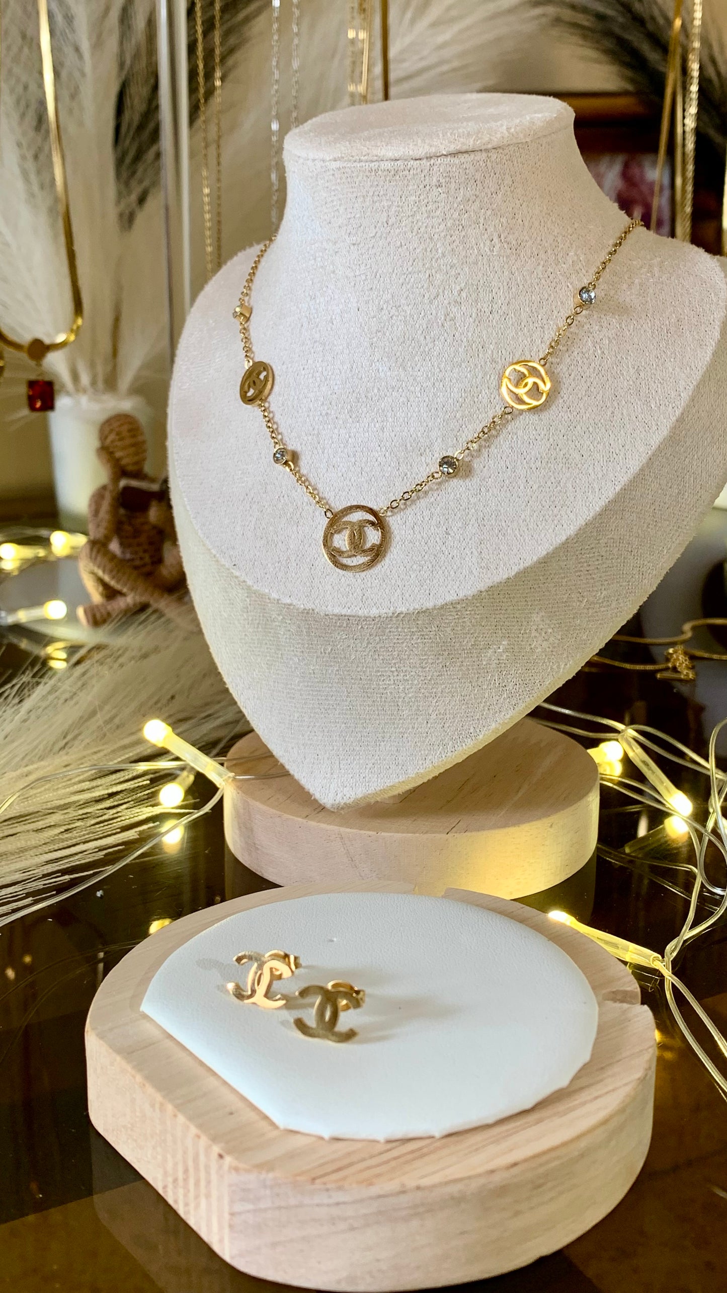 C3 Necklace Set