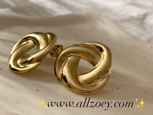 Knotty Gold
