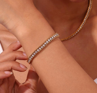 Luster Love Bracelet