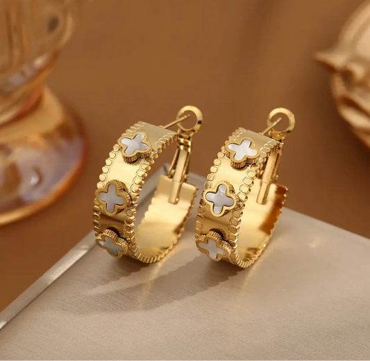 Clove Gold Drip -White