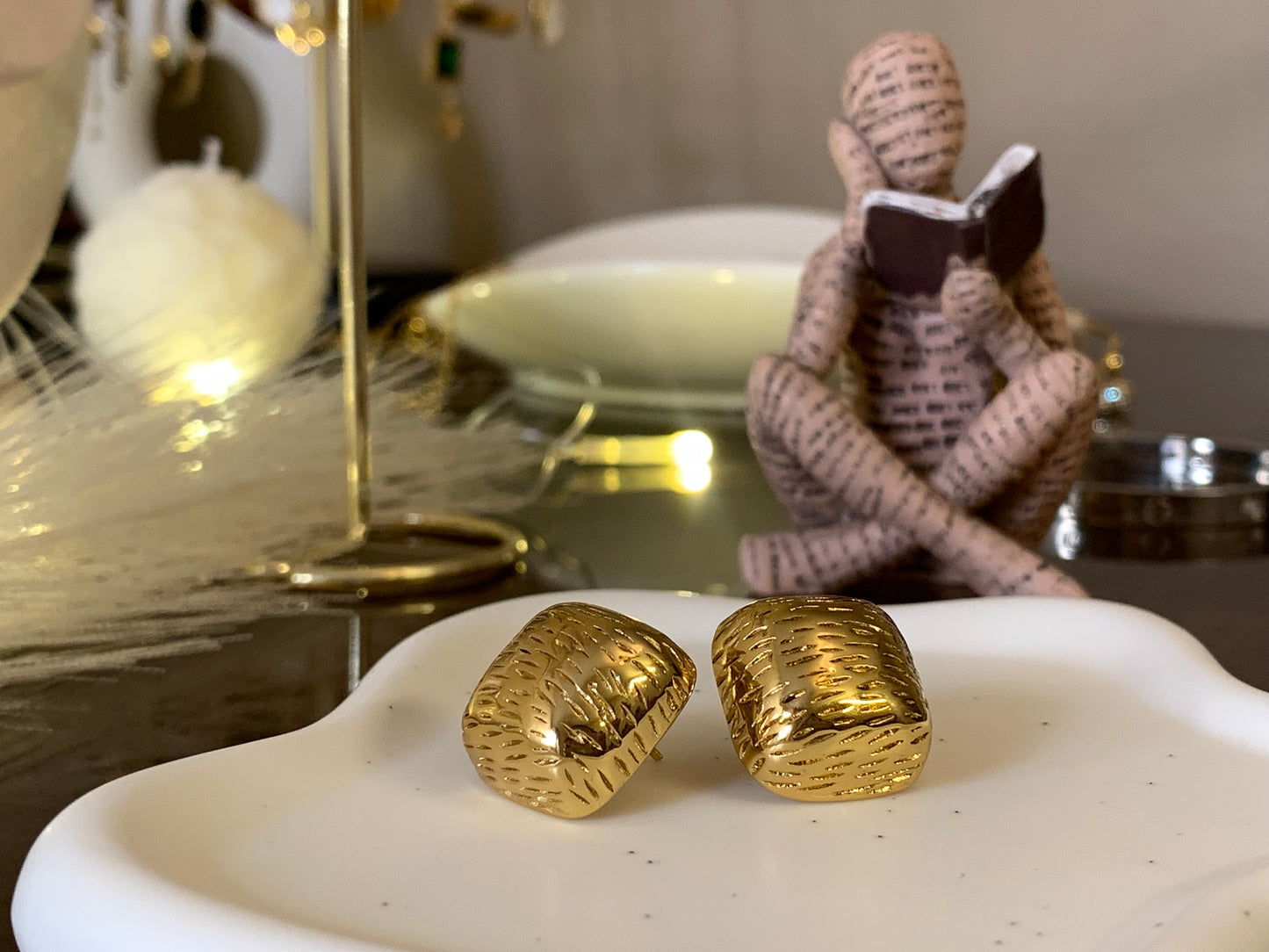 Golden Shell