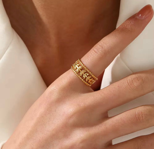 Leaf Gold Ring (Adjustable)