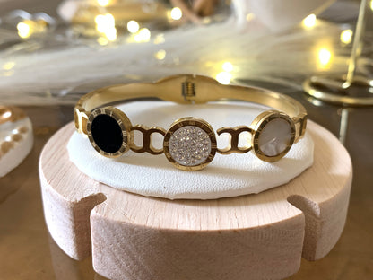 Lucky Charm Handcuff