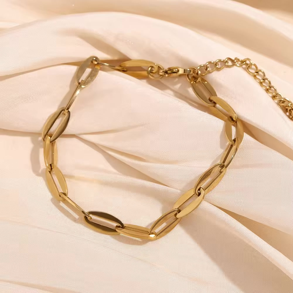 Royal Chain Gold Bracelet